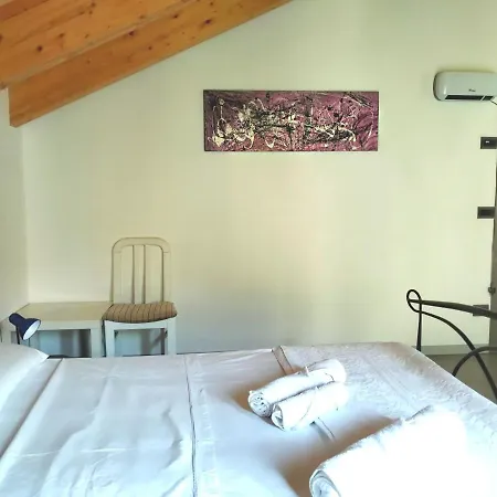 Bed & Breakfast Harriet *