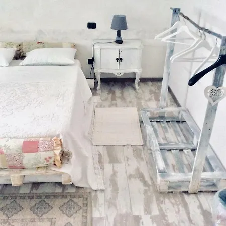Harriet Bed & Breakfast Sovere